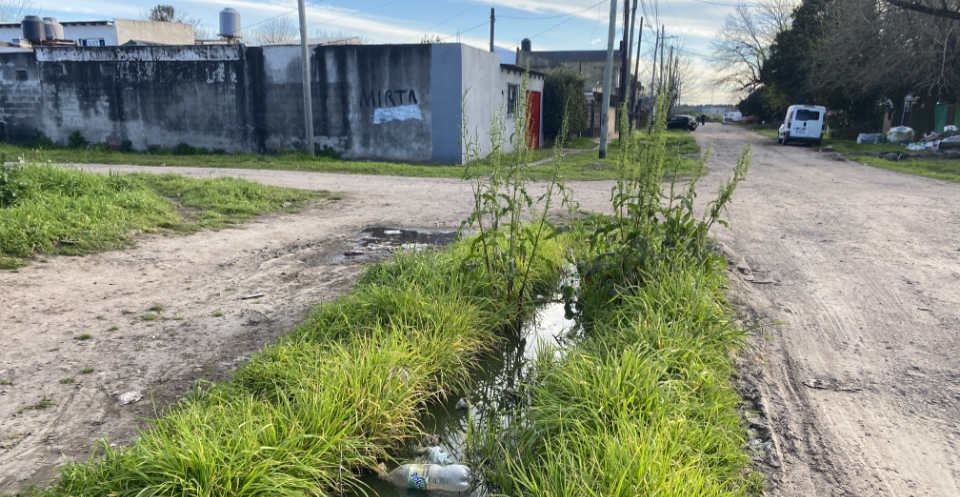 Zanjas como hidrografía paralela 